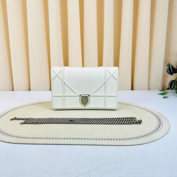 Dior Women Pre-Loved Bag Very Good Condition